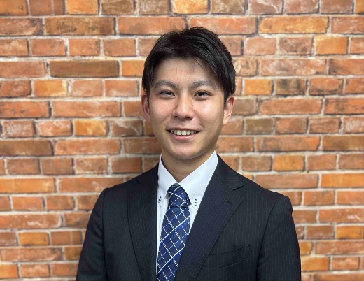 リスキル社員紹介 鈴木潤平 メイン写真