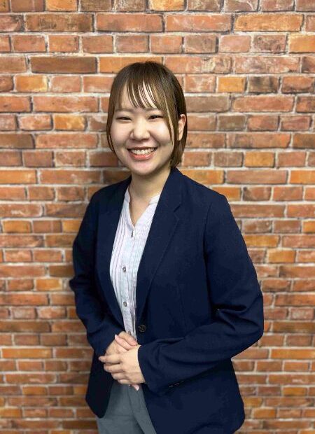 リスキル社員紹介　磯部 聖奈　一覧用写真